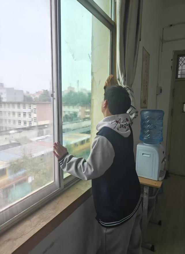 图片2.png 图片2.png