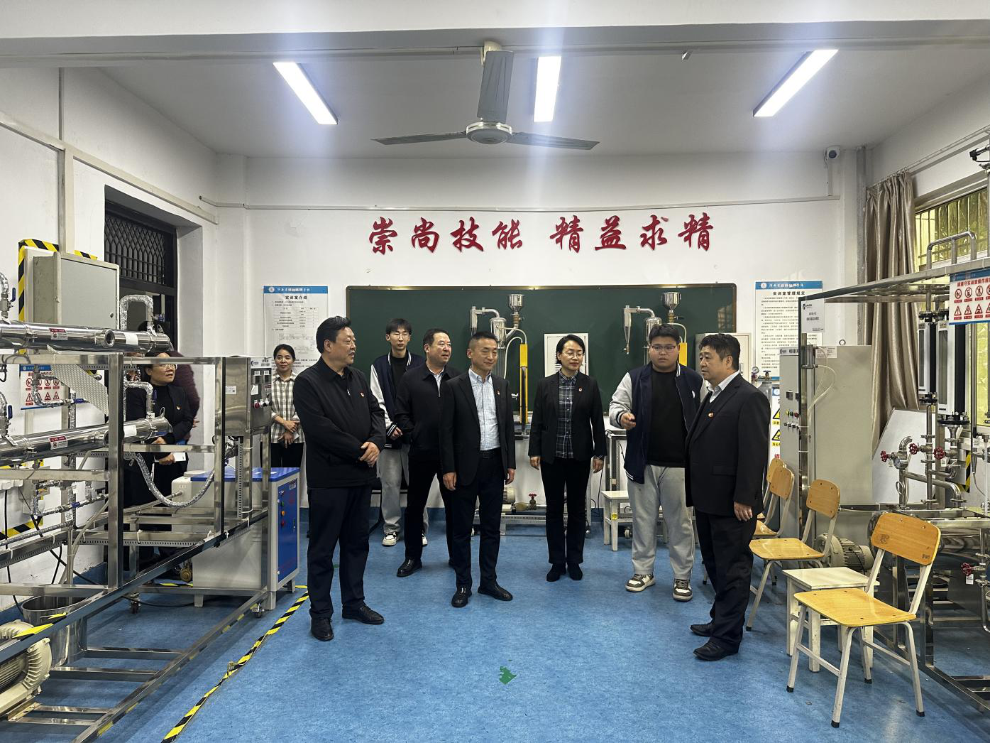 图片2.png 图片2.png